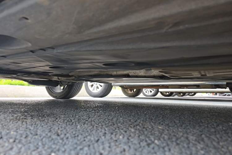 Used Audi Q2L 2023 35TFSI Progressive Dynamic Edition Right Side Sill