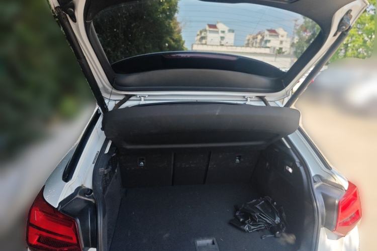 Used Audi Q2L 2023 35TFSI Fashion Dynamic Model Trunk