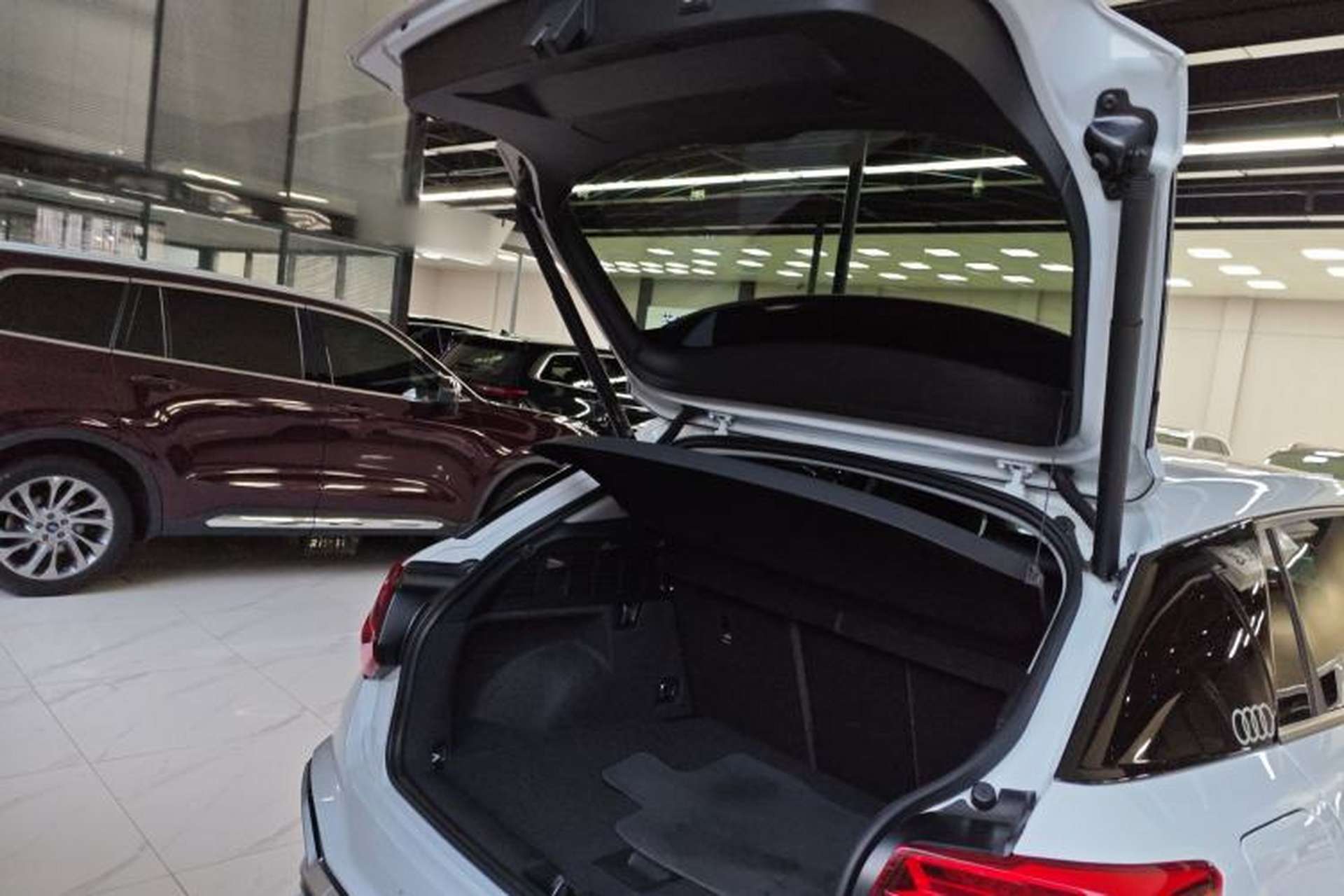 Used Audi Q2L 2023 35TFSI Fashion Dynamic Model Trunk