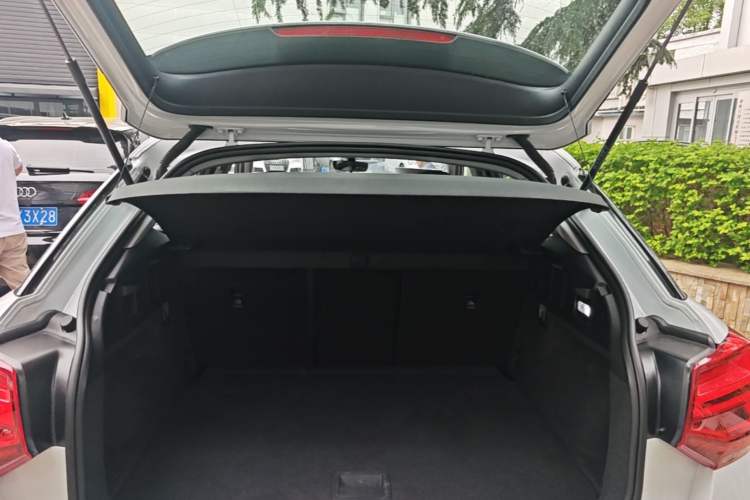 Used Audi Q2L 2023 35TFSI Advanced Elegant Model Trunk