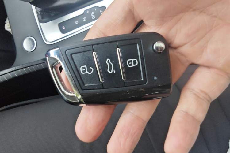 Used Audi Q2L 2023 35TFSI Fashion Dynamic Model Vehicle Key