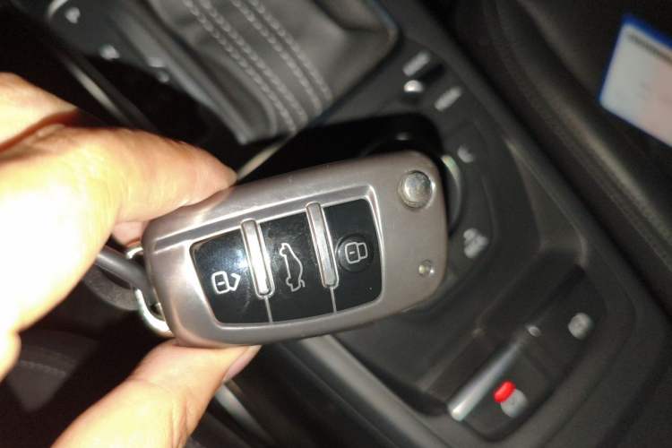 Used Audi Q2L 2023 35TFSI Fashion Dynamic Model Vehicle Key