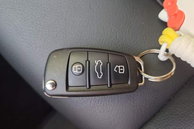 Used Audi Q2L 2023 35TFSI Fashion Dynamic Model Vehicle Key