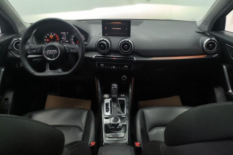Used Audi Q2L 2024 35TFSI Fashionable and Dynamic Edition Audio And AC Panel
