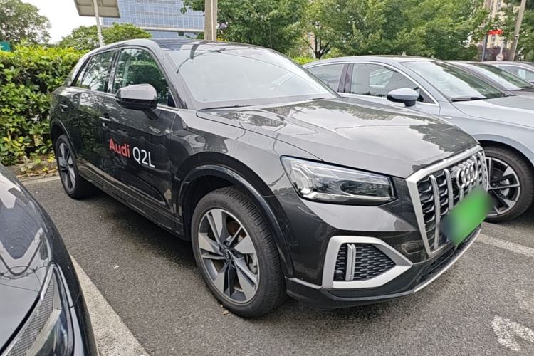 Used Audi Q2L 2024 35TFSI Fashionable and Elegant Version Front Right 45 Deg