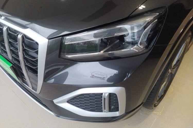 Used Audi Q2L 2024 35TFSI Fashionable and Elegant Version Left Front Headlight