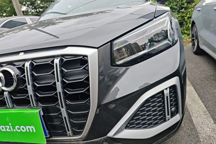 Used Audi Q2L 2024 35TFSI Fashionable and Elegant Version Left Front Headlight