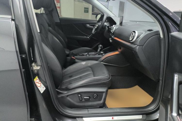 Used Audi Q2L 2024 35TFSI Fashionable and Dynamic Edition Right Front Seat