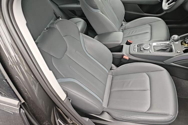 Used Audi Q2L 2024 35TFSI Fashionable and Elegant Version Right Front Seat