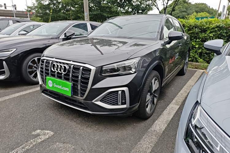 Used Audi Q2L 2024 35TFSI Fashionable and Elegant Version Guazi used car, China used car export, Used car for sale, Used Audi cars, Cheapest cars for sale