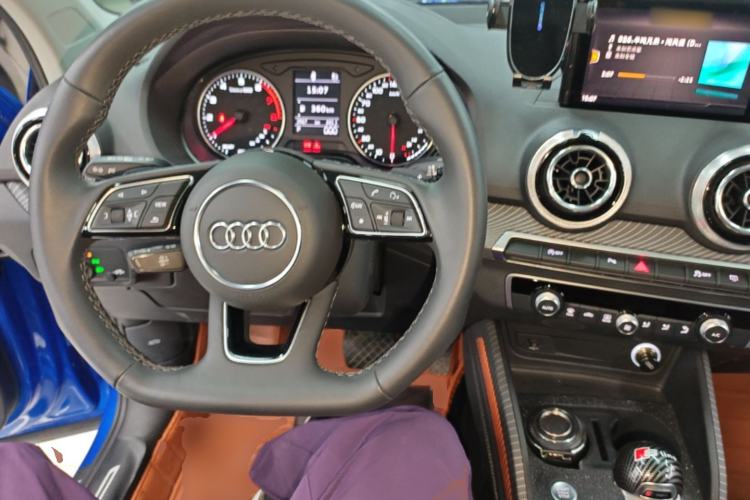Used Audi Q2L 2024 35TFSI Fashionable and Dynamic Edition Center Console