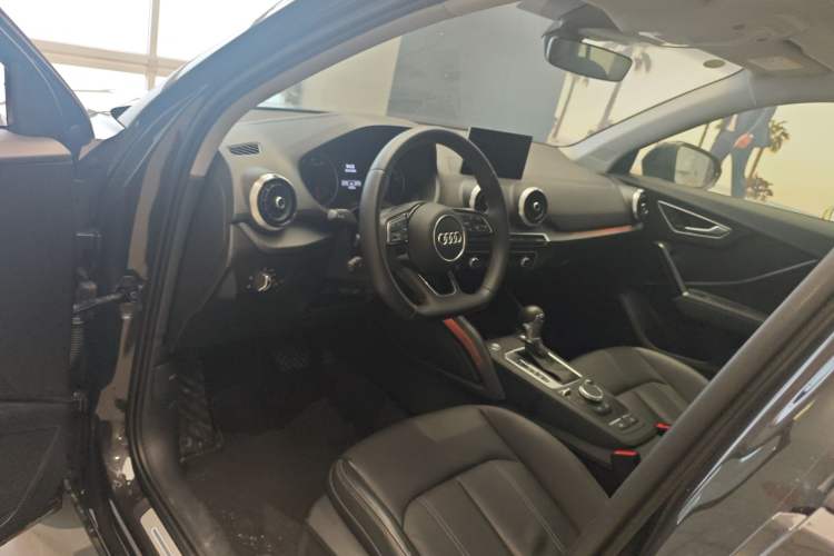 Used Audi Q2L 2024 35TFSI Fashionable and Dynamic Edition Driver Seat