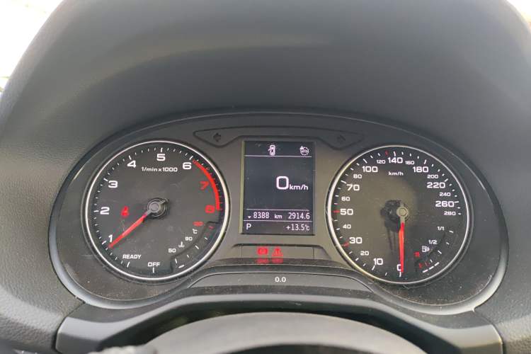 Used Audi Q2L 2024 35TFSI Fashionable and Dynamic Edition Instrument Cluster
