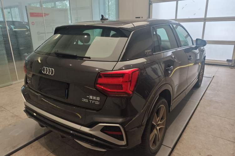 Used Audi Q2L 2024 35TFSI Fashionable and Dynamic Edition Rear Right 45 Deg
