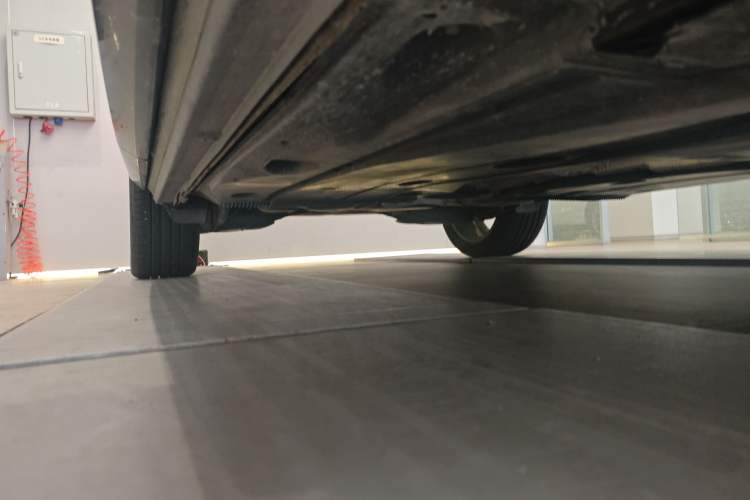 Used Audi Q2L 2024 35TFSI Fashionable and Dynamic Edition Right Side Sill