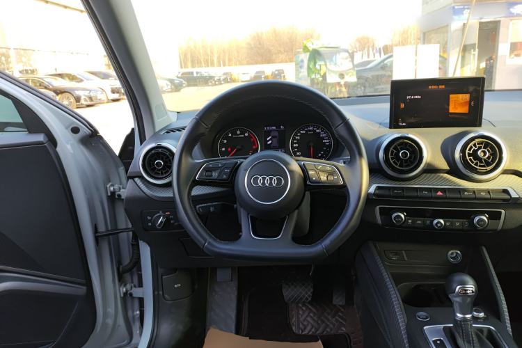 Used Audi Q2L 2024 35TFSI Fashionable and Dynamic Edition Steering Wheel