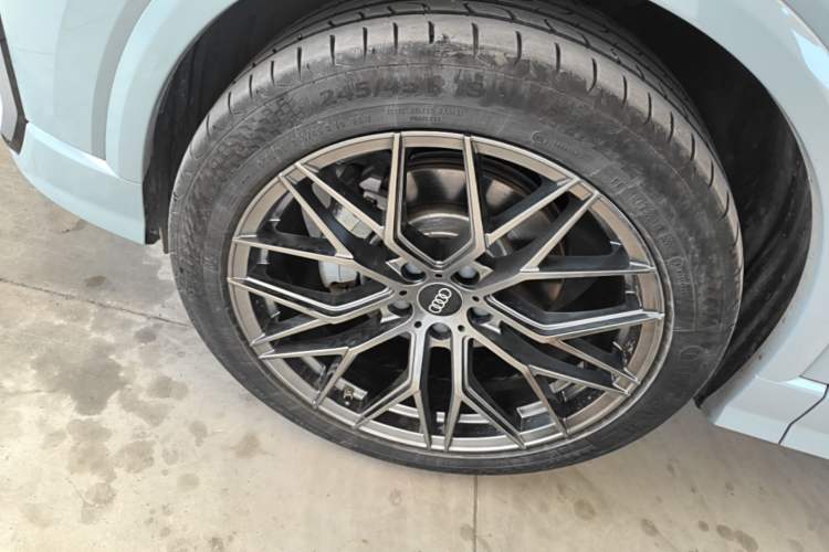Used Audi Q2L 2024 35TFSI Ambition Dynamic Edition Left Front Wheel Hub