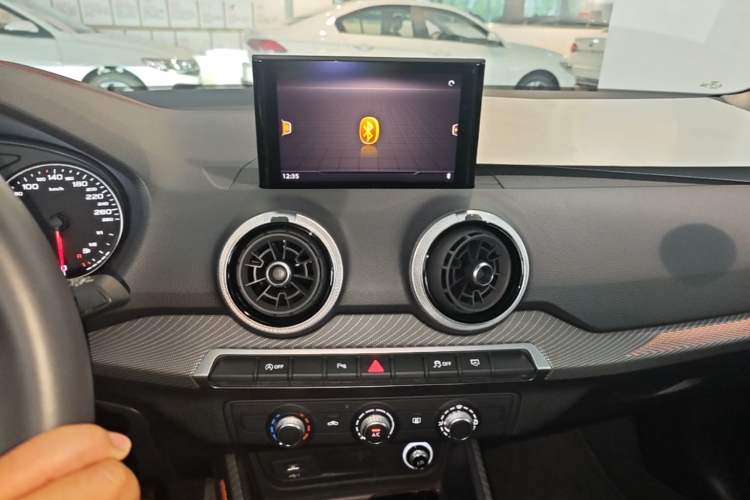 Used Audi Q2L 2024 35TFSI Ambition Dynamic Edition Audio And AC Panel