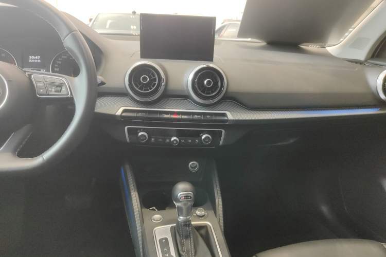Used Audi Q2L 2024 35TFSI Fashionable and Dynamic Edition Audio And AC Panel