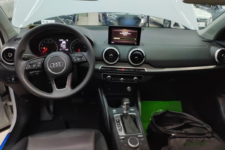 Used Audi Q2L 2024 35TFSI Fashionable and Dynamic Edition Center Console