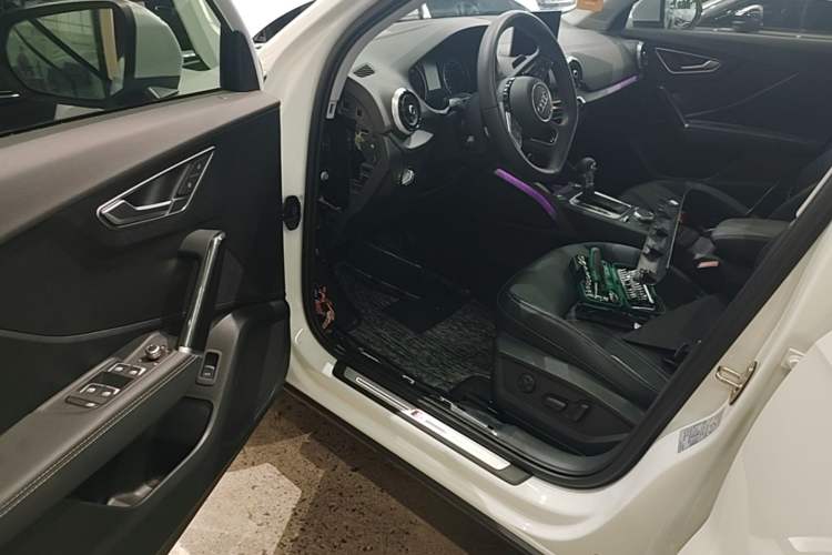 Used Audi Q2L 2024 35TFSI Fashionable and Dynamic Edition Driver Seat