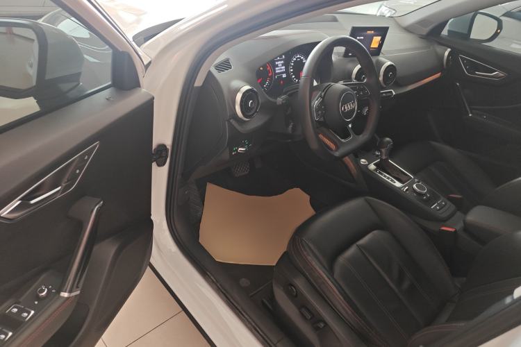 Used Audi Q2L 2024 35TFSI Ambition Dynamic Edition Driver Seat