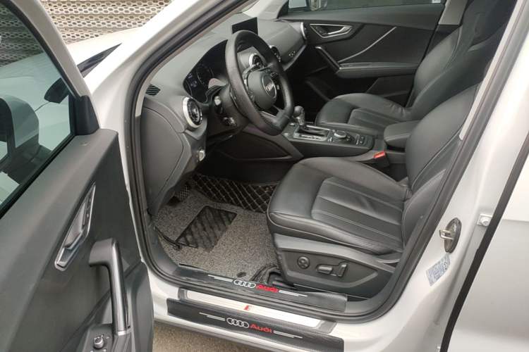 Used Audi Q2L 2024 35TFSI Fashionable and Dynamic Edition Driver Seat