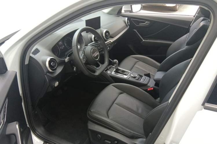 Used Audi Q2L 2024 35TFSI Fashionable and Dynamic Edition Driver Seat