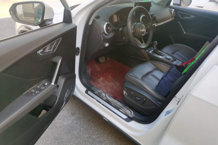 Used Audi Q2L 2024 35TFSI Fashionable and Elegant Version Driver Seat