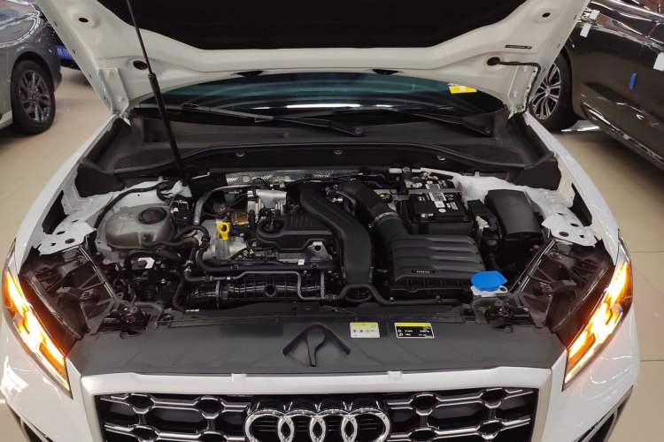 Used Audi Q2L 2024 35TFSI Fashionable and Dynamic Edition Engine Bay