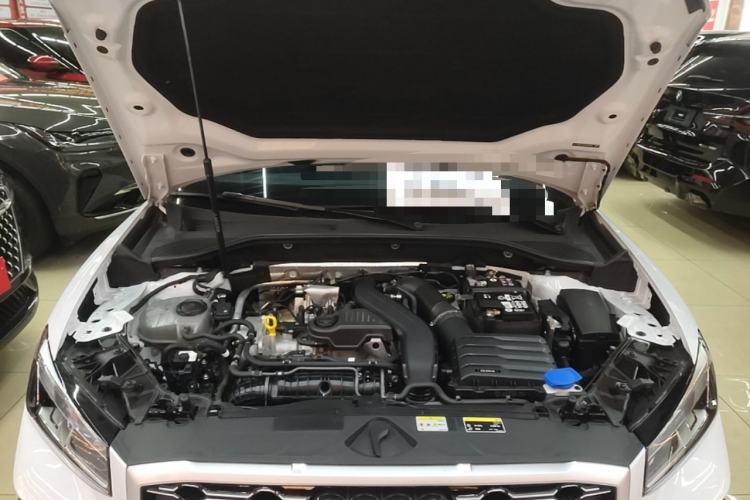 Used Audi Q2L 2024 35TFSI Fashionable and Dynamic Edition Engine Bay