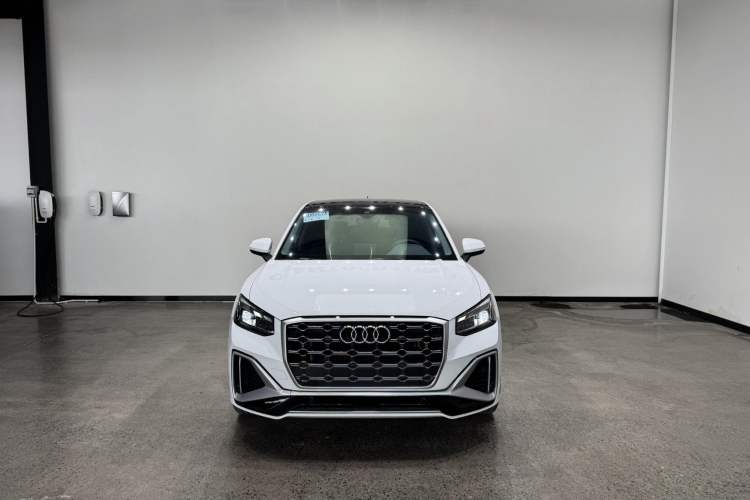 Used Audi Q2L 2024 35TFSI Fashionable and Dynamic Edition Exterior 1