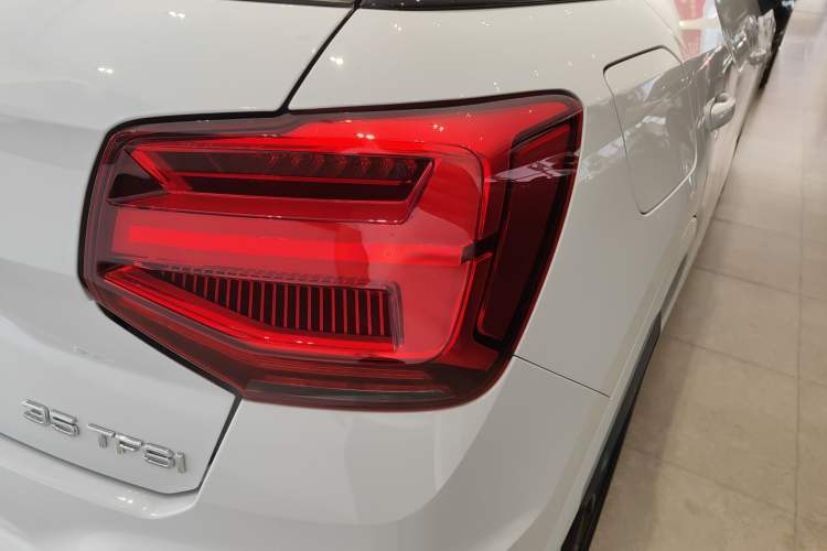 Used Audi Q2L 2024 35TFSI Fashionable and Dynamic Edition Exterior 3