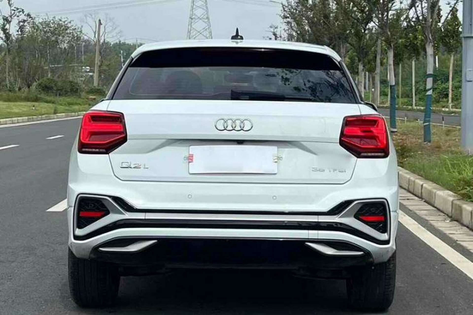 Used Audi Q2L 2024 35TFSI Ambition Dynamic Edition Exterior 4