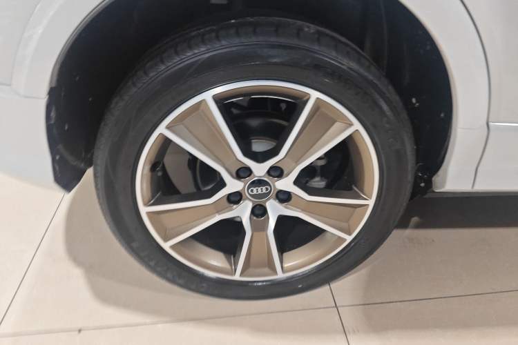 Used Audi Q2L 2024 35TFSI Fashionable and Dynamic Edition Exterior 8