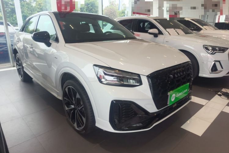 Used Audi Q2L 2024 35TFSI Luxury Dynamic Edition Front Right 45 Deg