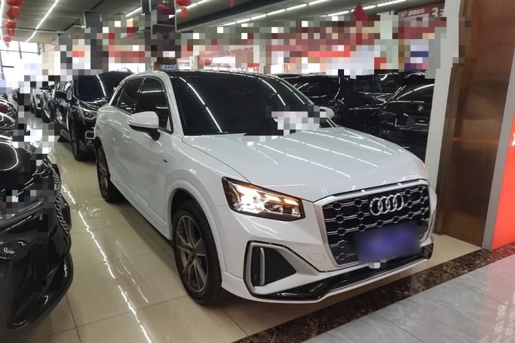Used Audi Q2L 2024 35TFSI Fashionable and Dynamic Edition Front Right 45 Deg