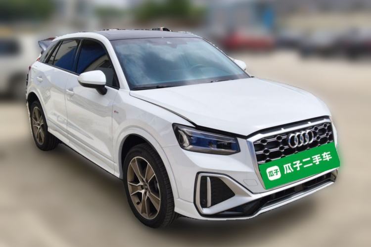 Used Audi Q2L 2024 35TFSI Fashionable and Dynamic Edition Front Right 45 Deg