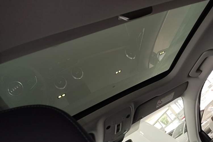Used Audi Q2L 2024 35TFSI Fashionable and Dynamic Edition Headliner