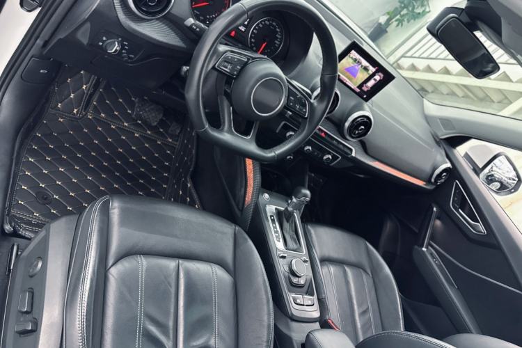 Used Audi Q2L 2024 35TFSI Fashionable and Dynamic Edition Interior 2