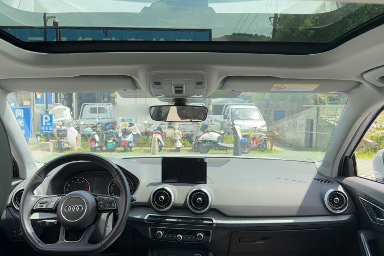 Used Audi Q2L 2024 35TFSI Fashionable and Dynamic Edition Interior 2