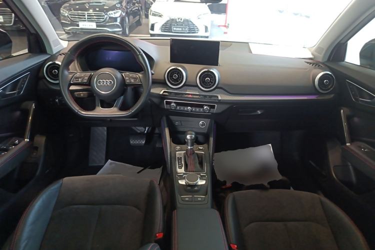 Used Audi Q2L 2024 35TFSI Luxury Dynamic Edition Interior 2