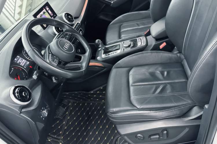 Used Audi Q2L 2024 35TFSI Fashionable and Dynamic Edition Interior 5