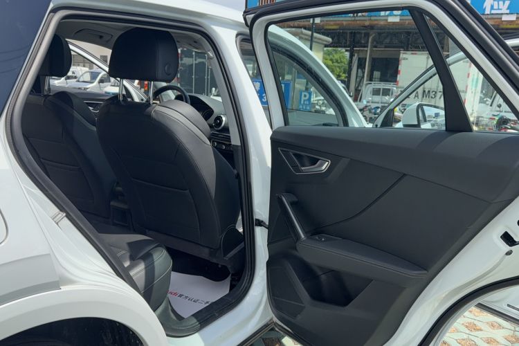 Used Audi Q2L 2024 35TFSI Fashionable and Dynamic Edition Interior 5
