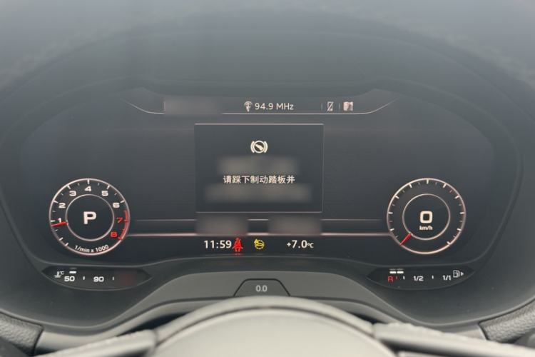 Used Audi Q2L 2024 35TFSI Luxury Prestige Edition Interior 5