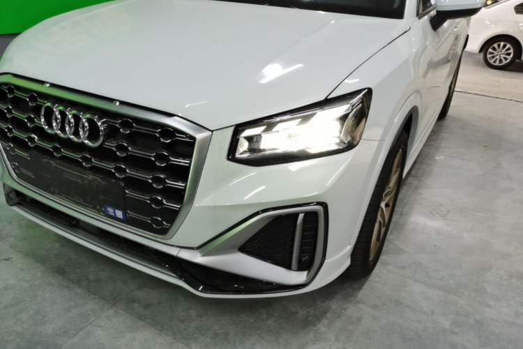 Used Audi Q2L 2024 35TFSI Fashionable and Dynamic Edition Left Front Headlight
