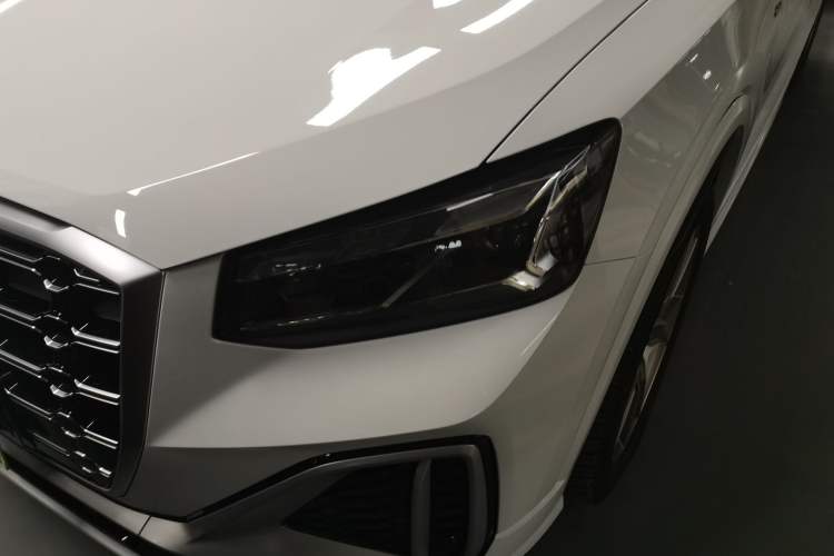 Used Audi Q2L 2024 35TFSI Fashionable and Dynamic Edition Left Front Headlight