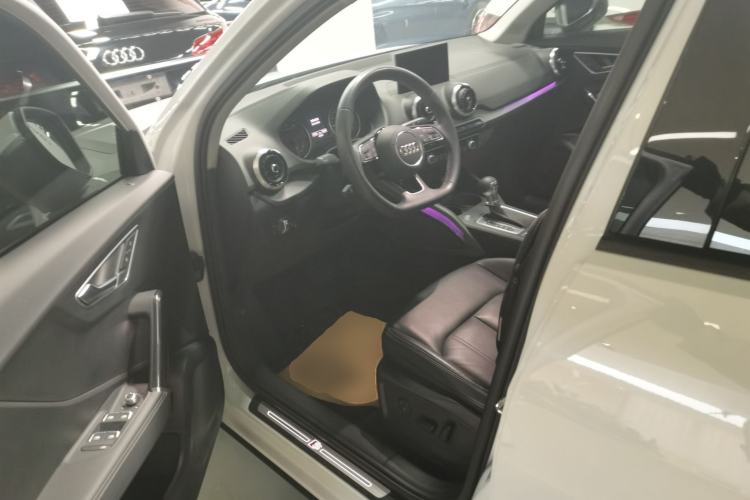 Used Audi Q2L 2024 35TFSI Fashionable and Dynamic Edition Left Front Seat