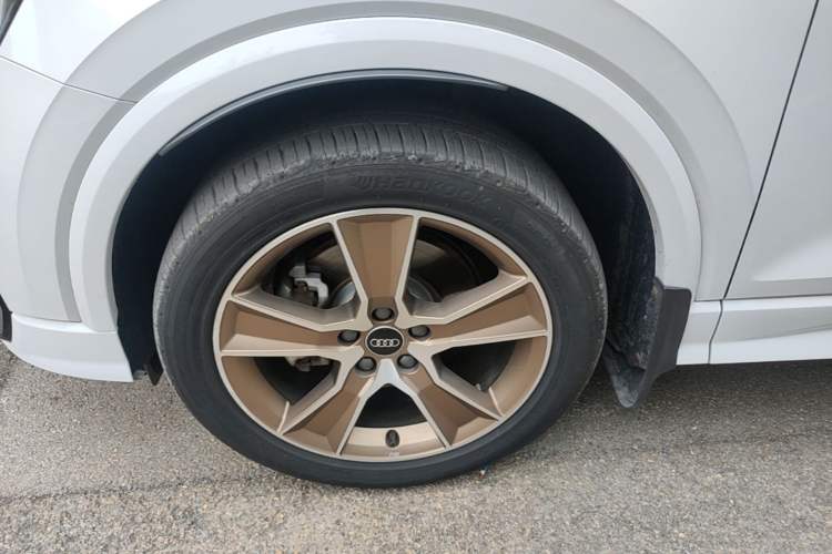Used Audi Q2L 2024 35TFSI Fashionable and Dynamic Edition Left Front Wheel Hub