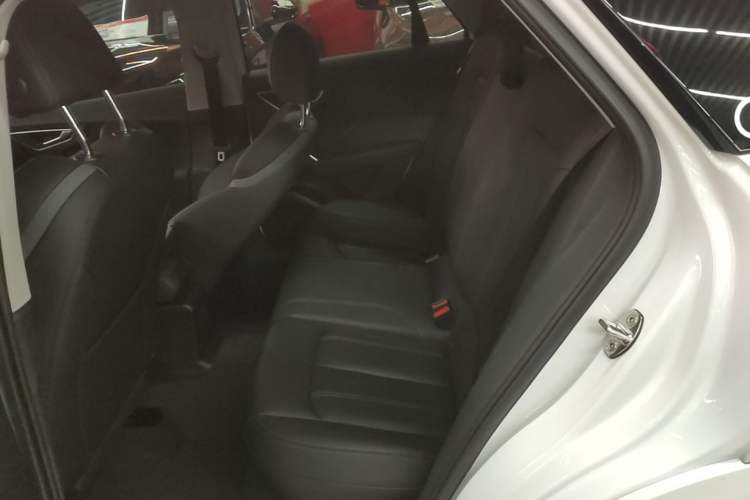 Used Audi Q2L 2024 35TFSI Fashionable and Dynamic Edition Left Rear Seat